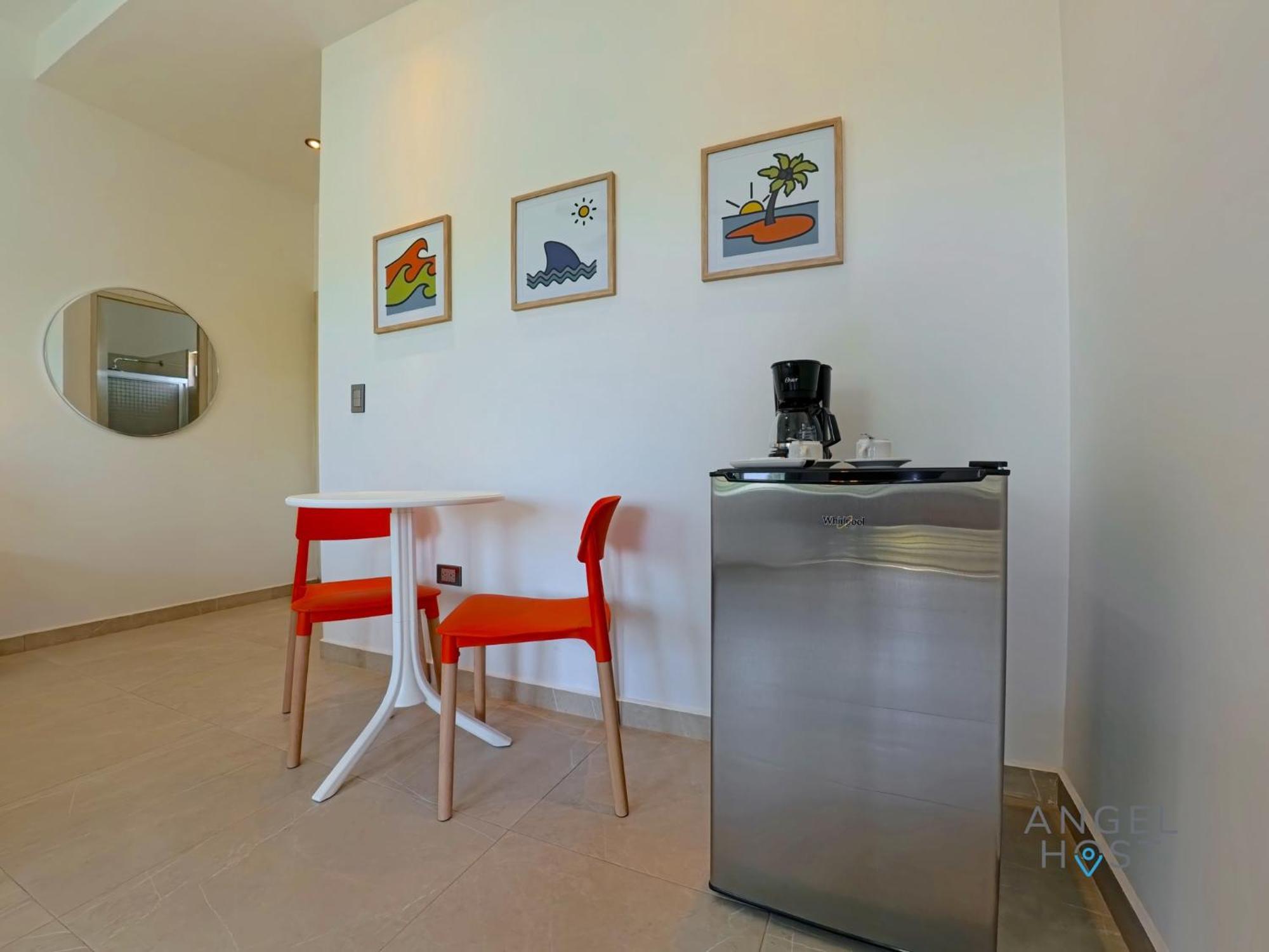 Commercial Zone Studios, Pool, Bbq And Beach 7 Blocks 라파스 외부 사진