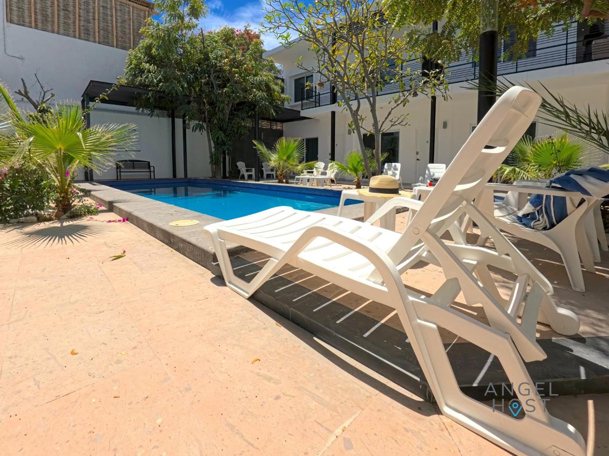 Commercial Zone Studios, Pool, Bbq And Beach 7 Blocks 라파스 외부 사진