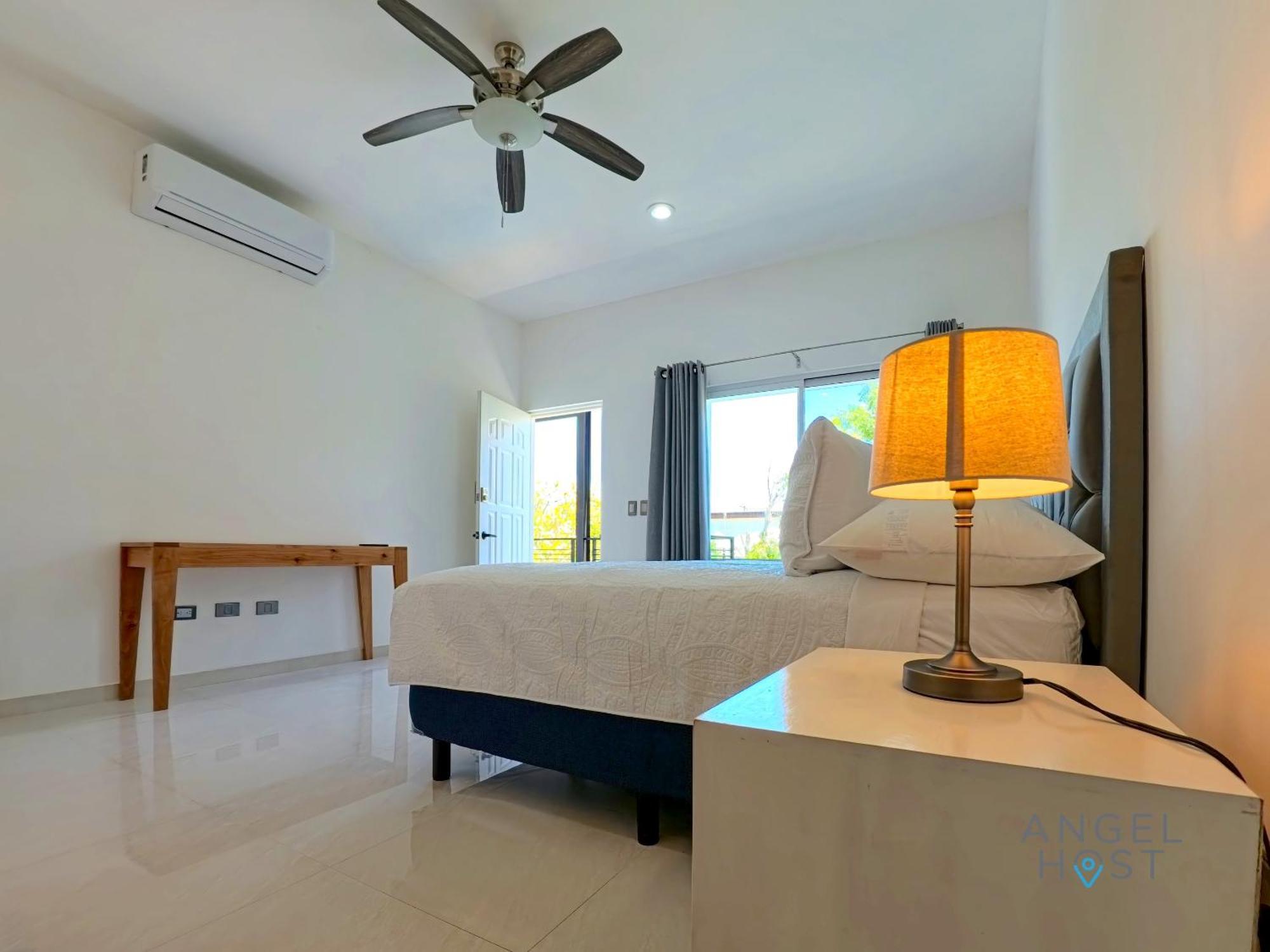 Commercial Zone Studios, Pool, Bbq And Beach 7 Blocks 라파스 외부 사진